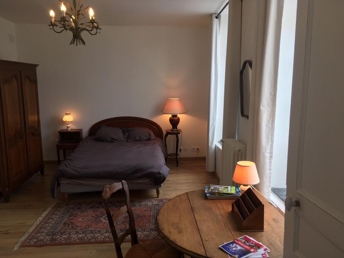 Chambre D'Hote Du Quai Rimbaud Шарлевіль-Мезьєр Екстер'єр фото