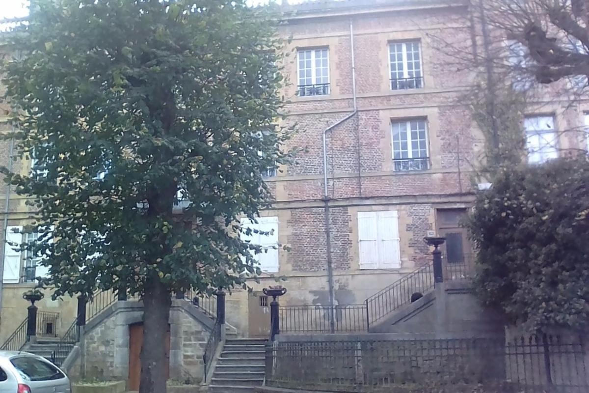 Chambre D'Hote Du Quai Rimbaud Шарлевіль-Мезьєр Екстер'єр фото